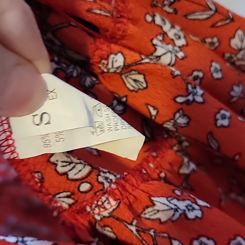 Floral Red Wrap Dress Small - Picture 5 of 5